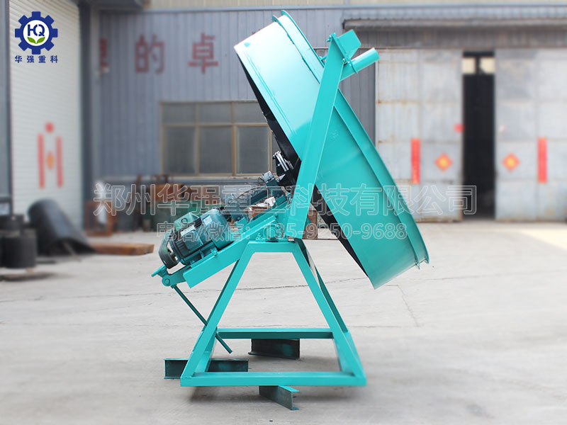 有機(jī)肥造粒機(jī)